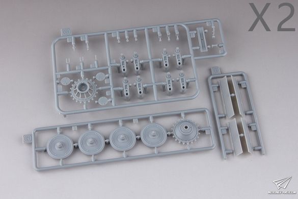 Збірна модель 1/35 Tiger I ранніх випусків, s.Pz.Abt. 501, Туніс, операція "Ochsenkorf", Dragon 6328