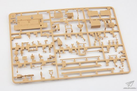 Збірна модель 1/35 Pz.Kpfw.IV Ausf.J, пізніх випусків з повним інтер'єром, RFM RM-5043