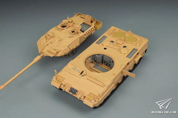 Збірна модель 1/35 Leopard 2A6, з повним інтер'єром та робочими траками, RFM RM-5066