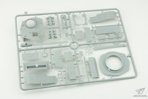 Збірна модель 1/35 A34 'Comet' британський крейсерський танк, Bronco CB35010SP