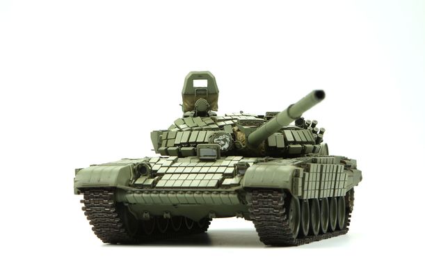 Збірна модель 1/35 Т-72Б1 основний бойовий танк, Meng TS-033