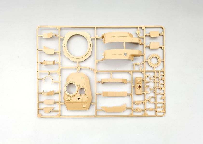 Збірна модель 1/35 Stridsvagn 104 (Strv 104), Amusing Hobby 35A043