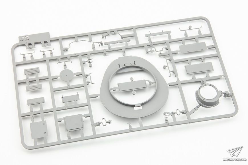 Збірна модель 1/35 Т-55АМ2-B чехословацький середній танк, Takom 2057