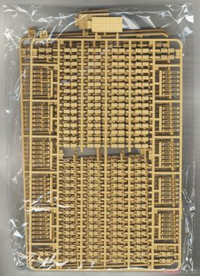 Збірна модель 1/35 Leopard 2A6 з ДЗ Контакт-1 та декалями ЗСУ, RFM RM-5103