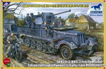 Збірна модель 1/35 Sd.Kfz.6/2 [BN9b] 3.7cm Flak36 auf Fahrgestell Zugkraftwagen 5t (ранніх/пізніх випусків), Bronco CB35043