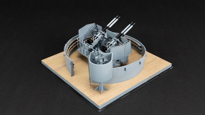Збірна модель 1/35 40mm Quad Bofors корабельна ЗУ флоту США (набір першої партії), Zimi Model ZM53001S