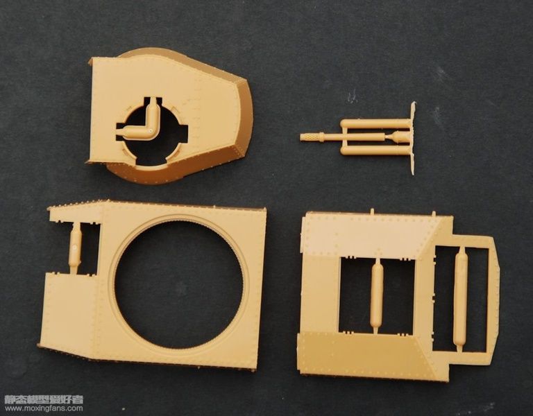 Збірна модель 1/35 Pz.Kpfw.35(t) / LT vz.35, Bronco CB35065