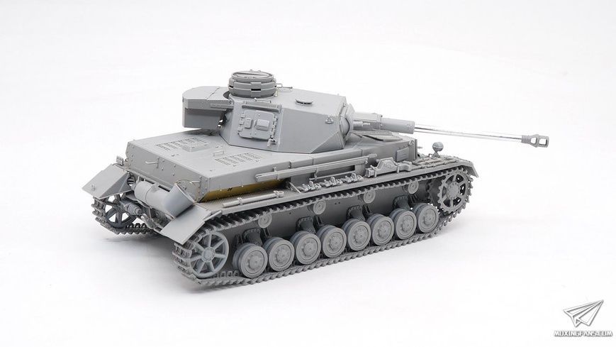 Збірна модель 1/35 Pz.Kpfw.IV Ausf.F2/G, Border Model BT-004
