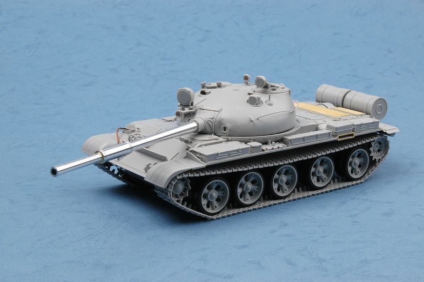 Збірна модель 1/35 Т-62 зразка 1962 р., Trumpeter 00376