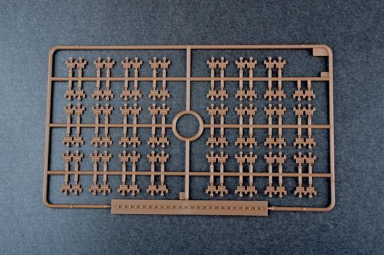 Збірна модель 1/35 ТОС-1А важка реактивна система залпового вогню, Trumpeter 05582