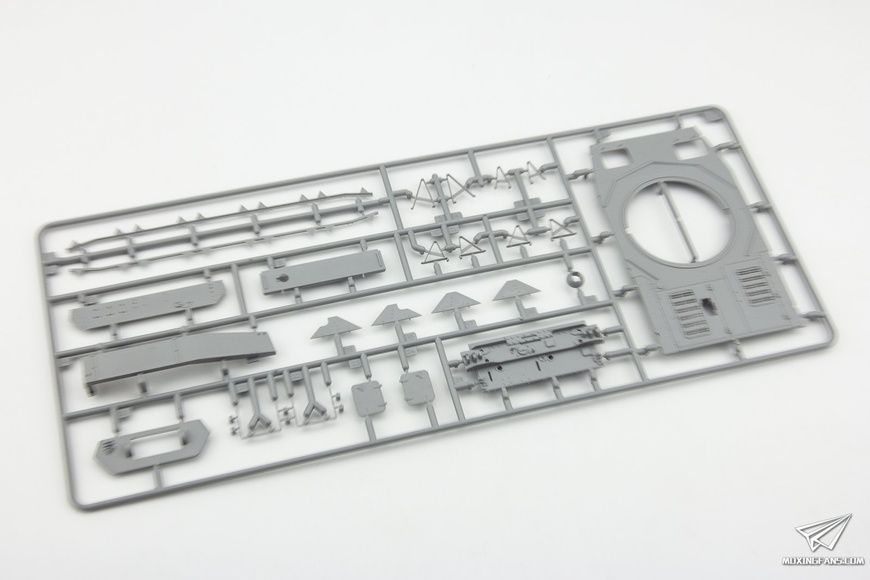 Збірна модель 1/35 Pz.Kpfw.IV Ausf.H ранніх-середніх випусків (2 в 1) з фігурками, Border Model BT-005