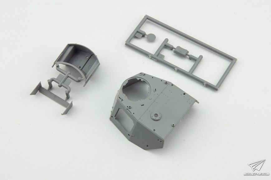 Збірна модель 1/35 Pz.Kpfw.IV Ausf.H ранніх-середніх випусків (2 в 1) з фігурками, Border Model BT-005