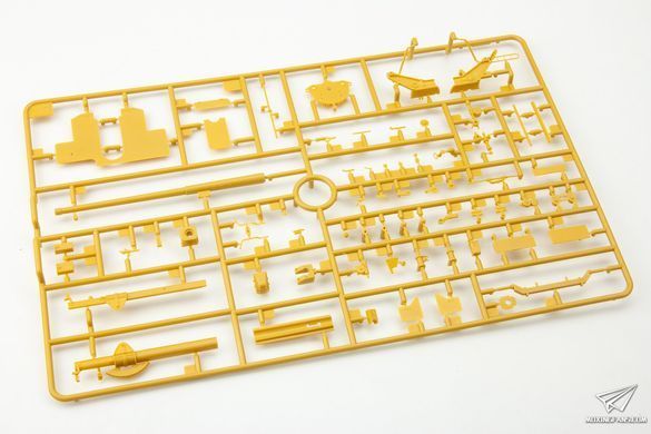Збірна модель 1/35 Panzerjaeger II fuer 7.62 cm PaK 36 (Sd.Kfz. 132) Marder II D, Bronco CB35097