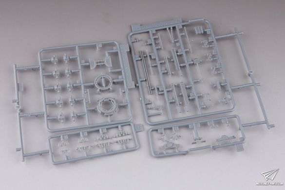 Збірна модель 1/35 Pz.Kpfw.IV Ausf.F1(F), з Magic Tracks, Dragon 6315