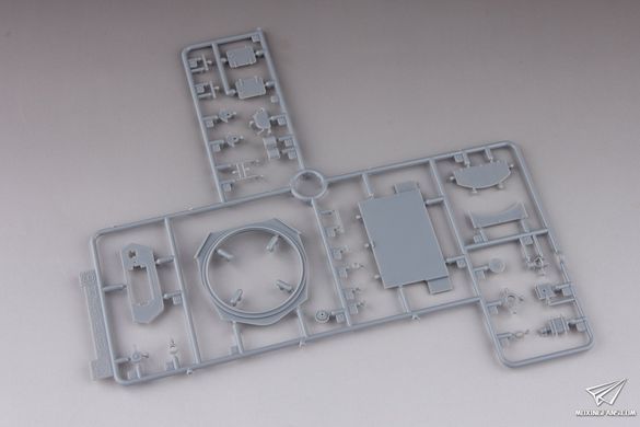Збірна модель 1/35 Pz.Kpfw.IV Ausf.F1(F), з Magic Tracks, Dragon 6315