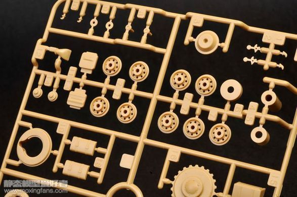 Збірна модель 1/35 Somua S35 французький кавалерійський танк, Tamiya 35344