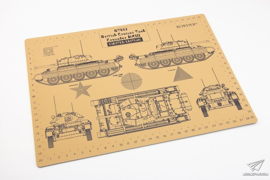 Збірна модель 1/35 Mk.VI Crusader Mk.III [з модельним ковриком A4], Border Model BT-012