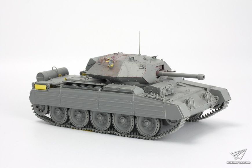 Збірна модель 1/35 Mk.VI Crusader Mk.III [з модельним ковриком A4], Border Model BT-012