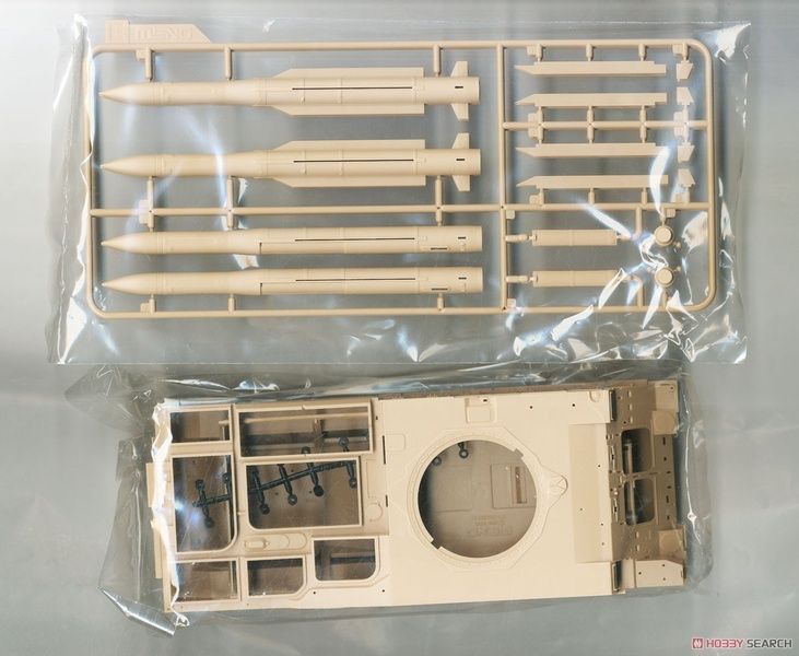 Збірна модель 1/35 9К37M1 "Бук-М1" cамохідний зенітно-ракетний комплекс, Meng SS-014