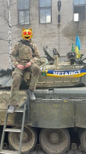 Збірна модель 1/35 Т-80У основний бойовий танк + 2 набори обвісу із смоли, RPG Model 35001B