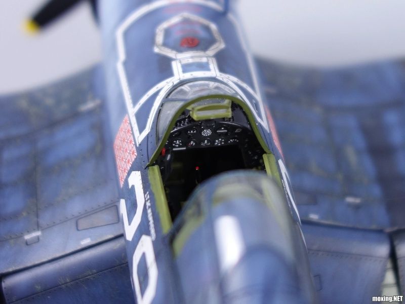 Збірна модель 1/48 Vought F4U-1A/2 Corsair винищувач (2 моделі в наборі), Magic Factory 5001