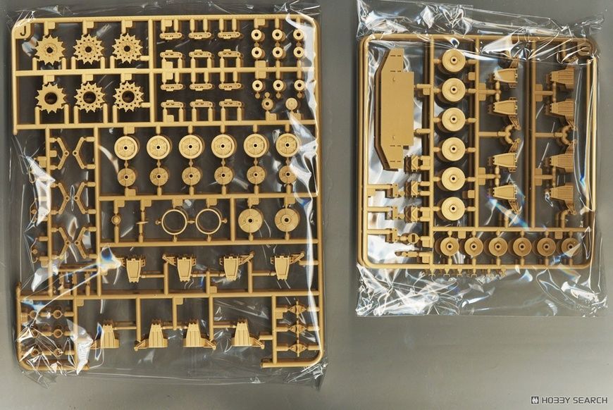 Збірна модель 1/35 M4A3 76W VVSS Sherman пізнього випуску (покращена версія), RFM RM-5133