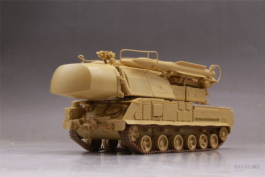 Збірна модель 1/35 ЗРК 9K37M1 Бук-M1, Panda PH35033