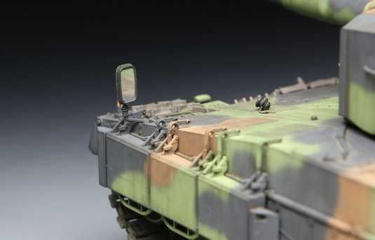 Збірна модель 1/35 Leopard 2A4, Meng TS-016 - Panzershop