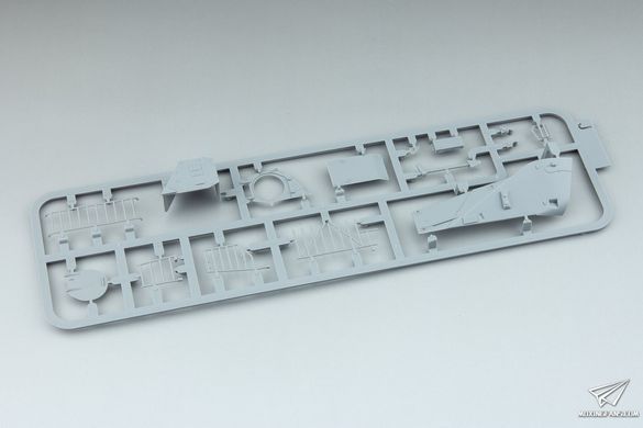 Збірна модель 1/35 Chieftain Mk 10, Takom 2028