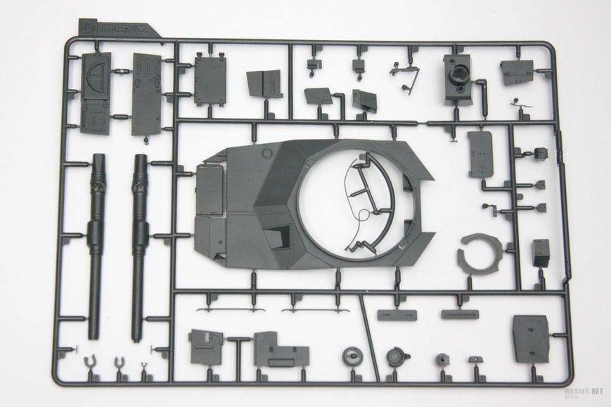 Збірна модель 1/35 Leopard 2A4, Meng TS-016