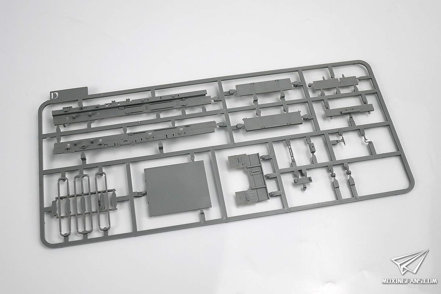 Збірна модель 1/72 Набір з двох тягачів КЗКТ-537Л та МАЗ-537 (дві моделі в одному наборі), Takom 5003