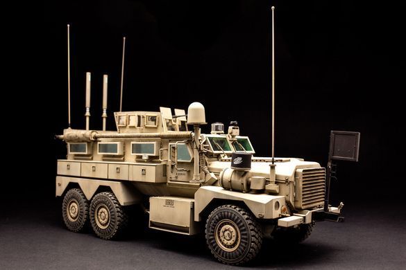 Збірна модель 1/35 Cougar 6&times;6 бронеавтомобіль класу MRAP, Meng SS-005