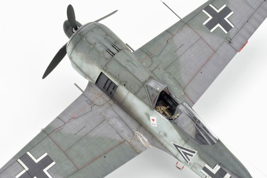 Збірна модель 1/48 Fw 190A-2 (ProfiPACK), Eduard 82146