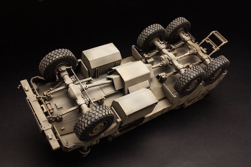 Збірна модель 1/35 Cougar 6&times;6 бронеавтомобіль класу MRAP, Meng SS-005