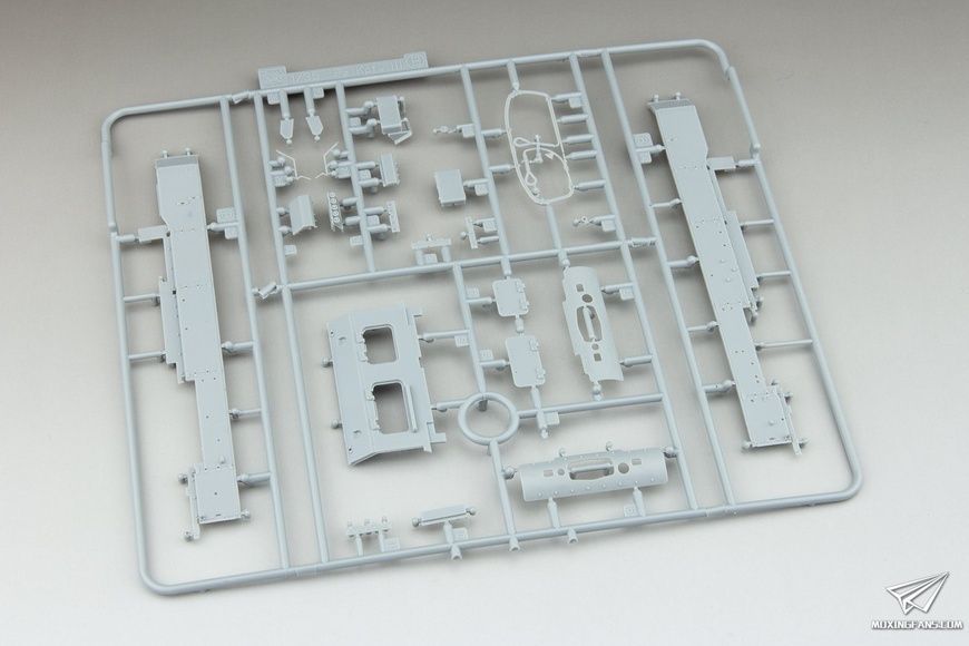 Збірна модель 1/35 Pz.Kpfw.III Ausf.H (5cm), пізніх випусків, з Magic Track, Dragon 6642