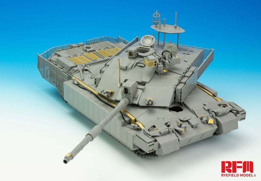 Збірна модель 1/35 Challenger 2 TES британський основний бойовий танк, RFM RM-5039