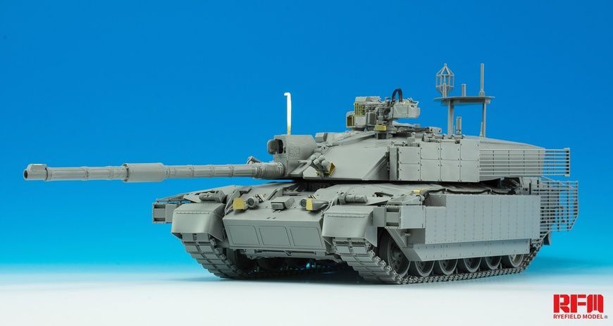 Збірна модель 1/35 Challenger 2 TES британський основний бойовий танк, RFM RM-5039