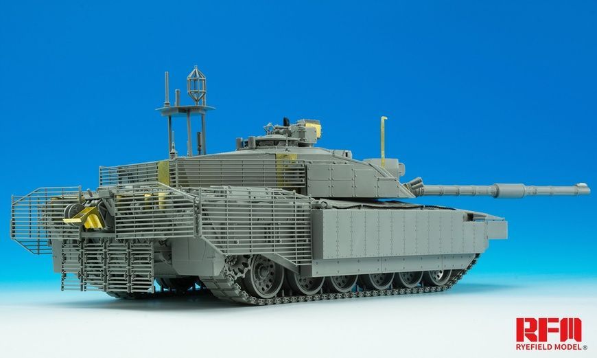 Збірна модель 1/35 Challenger 2 TES британський основний бойовий танк, RFM RM-5039