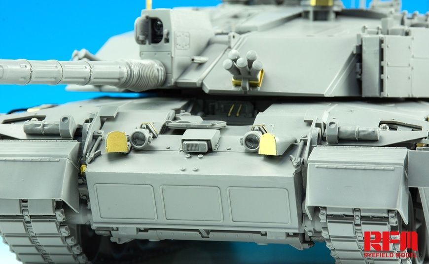 Збірна модель 1/35 Challenger 2 TES британський основний бойовий танк, RFM RM-5039
