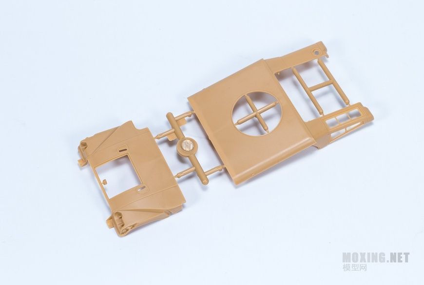 Збірна модель 1/35 HMMWV M1114 HA Up-Armored Tactical Vehicle броньований автомобіль, Bronco CB35092