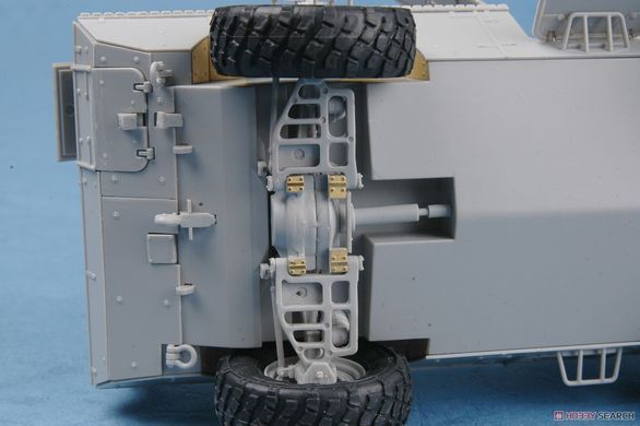 Збірна модель 1/35 M1117 Guardian ASV, Trumpeter 01541