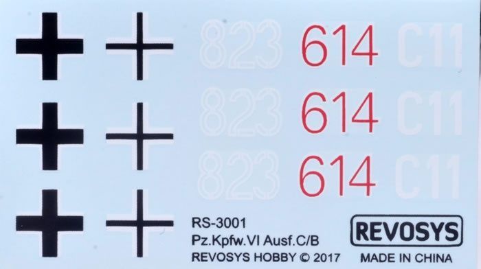 Збірна модель 1/35 Pz.Kpfw.VI Ausf C/B (VK 36.01), з інтер'єром (2 в 1), REVOSYS/RFM RS-3001