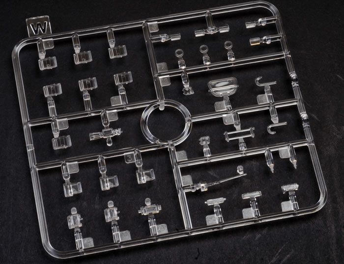 Збірна модель 1/35 Pz.Kpfw.VI Ausf C/B (VK 36.01), з інтер'єром (2 в 1), REVOSYS/RFM RS-3001