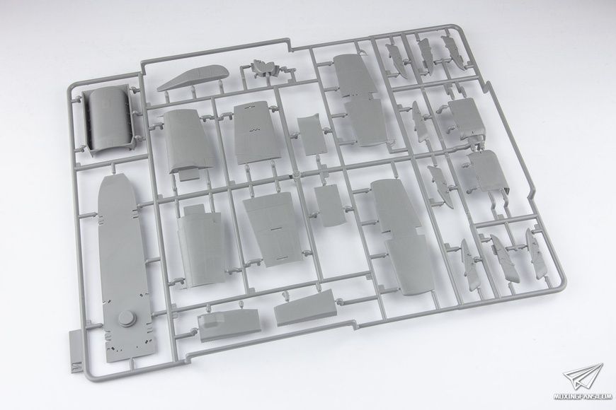 УЦІНКА! Збірна модель 1/35 AH-64D Apache Longbow, Takom/Snowman SP-2601