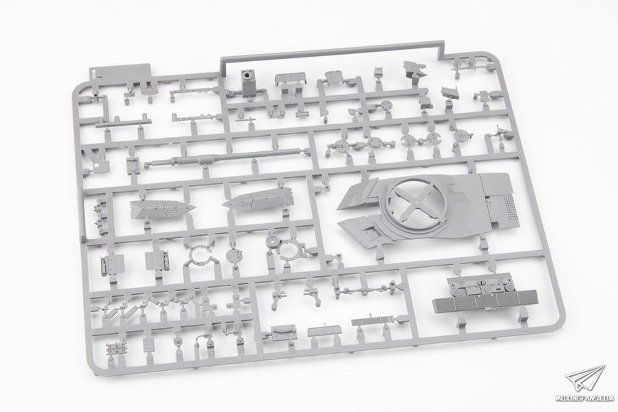 Збірна модель 1/72 Leopard 2A7 з паперовими масками для камуфляжу (Limited Edition), Takom 5011X