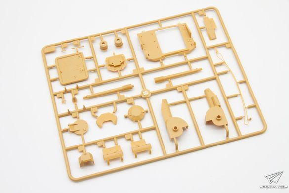 Збірна модель 1/35 CV9040 шведська БМП, Hobby Boss 82474