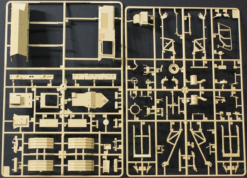 Збірна модель 1/35 Husky Mk.III VMMD інженерна машина розмінування, Panda PH35015