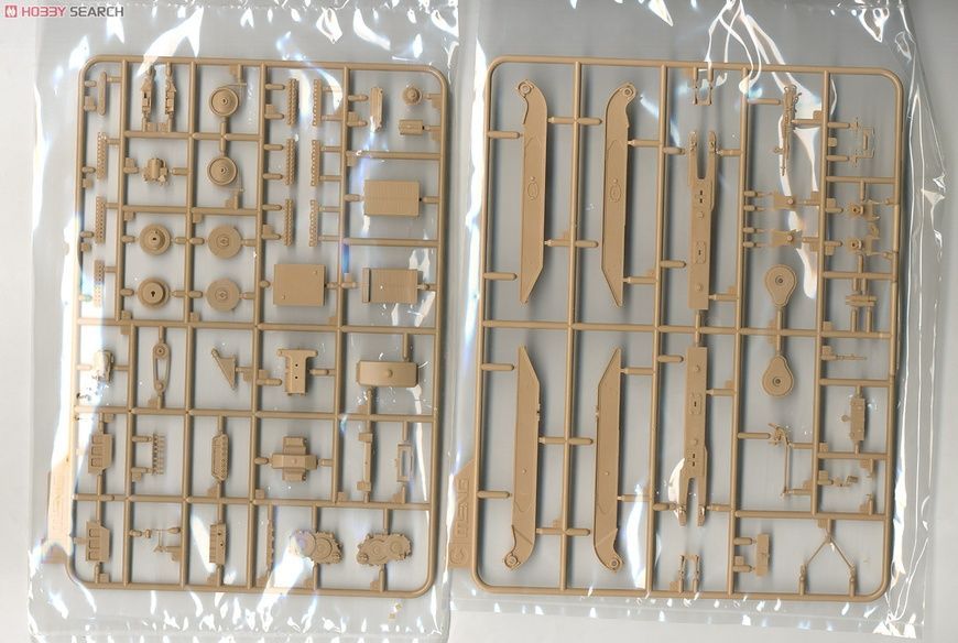 Збірна модель 1/35 Renault FT з литою баштою, з повним інтер'єром, Meng TS-008