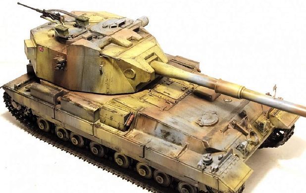 Збірна модель 1/35 FV215B (183), Amusing Hobby 35A008
