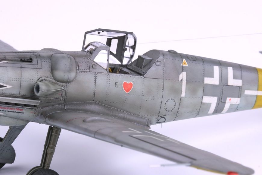 Збірна модель 1/48 Bf 109G-14 (ProfiPACK), Eduard 82118